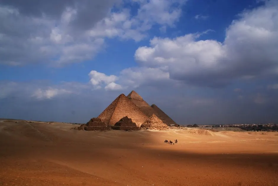 Pyramide de Mykérinos : Découverte de cavités inconnues