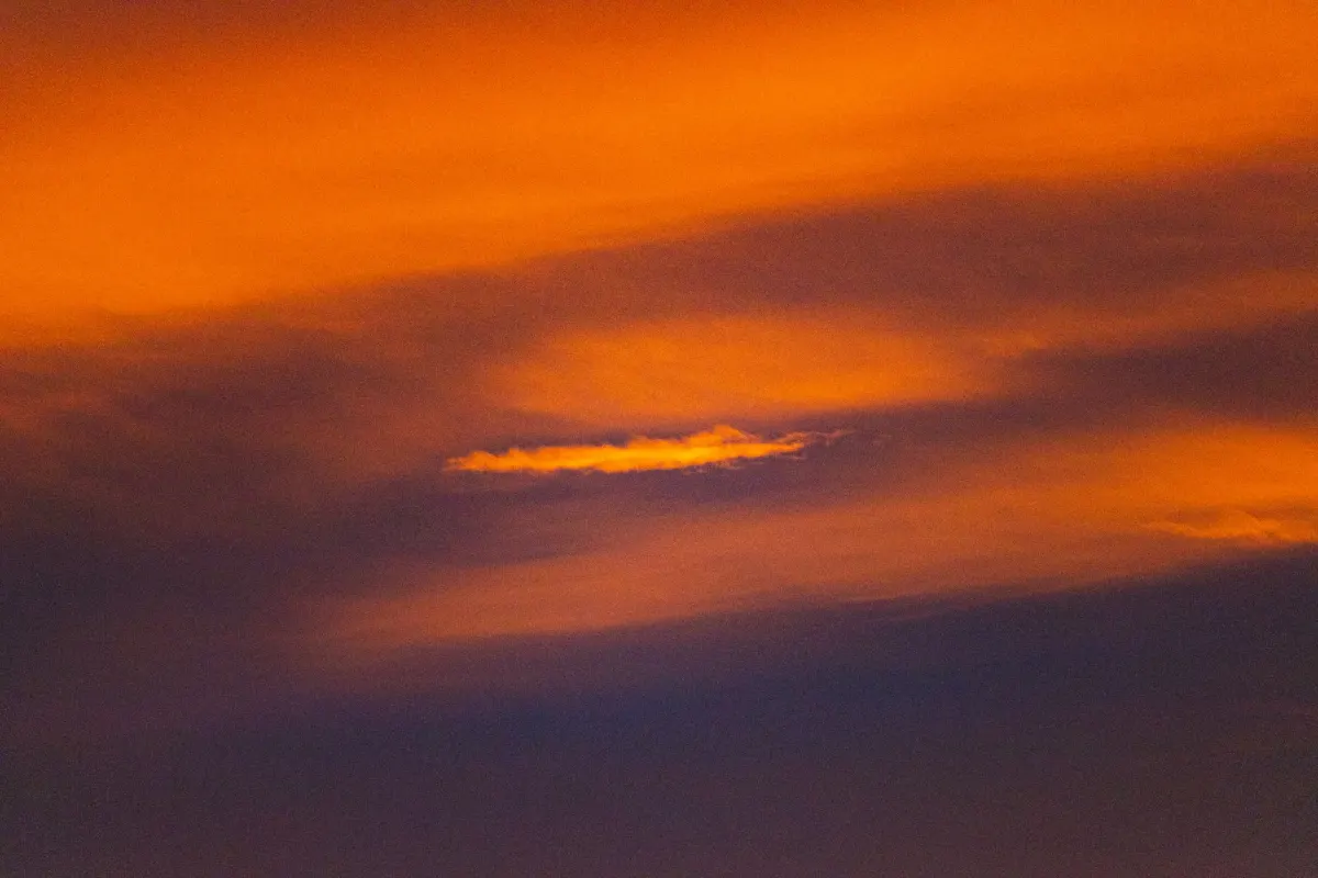 Pourquoi le ciel est orange ce soir ? Explications scientifiques détaillées
