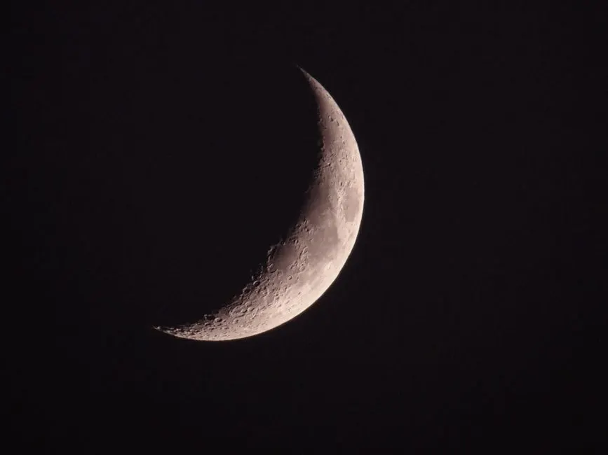 origine lune théia